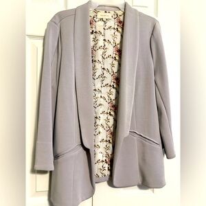 Ultra soft knot blazer in lavender gray